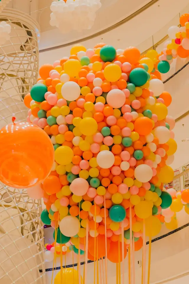 Shop Opening Balloon Decor